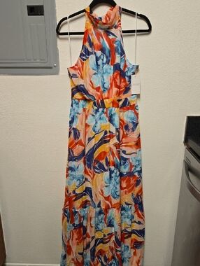 NWT, Tahari Floral Halter Maxi Dress Colorful Flowing Resort Dress, Size 10